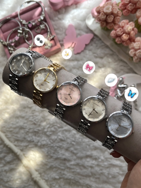 ساعت طرح آرتمیس