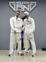 ست نیم زیپ سفید