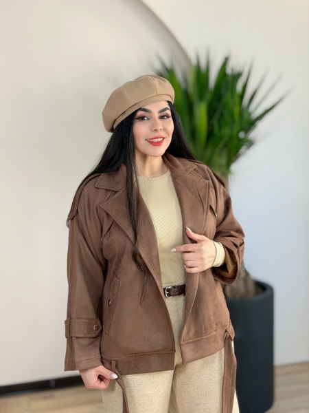 بامبر لعیا