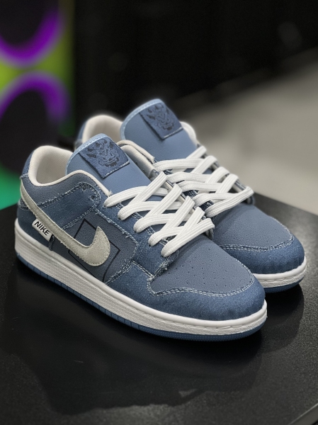 کتونی nike کد 318