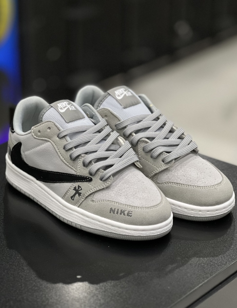 کتونی nike کد 320