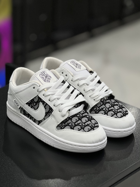 کتونی nike کد 351