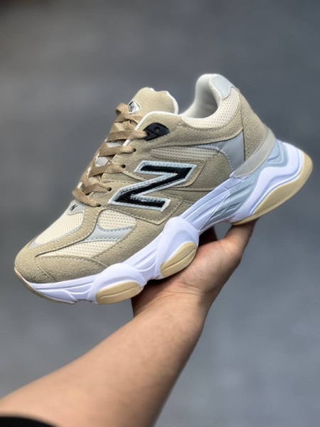 کتانی New Balance 9060 سایزمیانه کرم