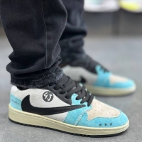 کتانی NIKE Travis سفید کرم آبی