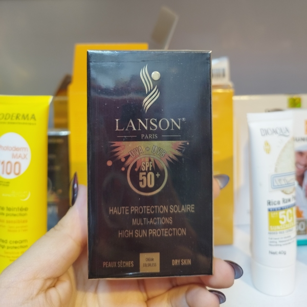 ضد آفتاب لانسون spf50