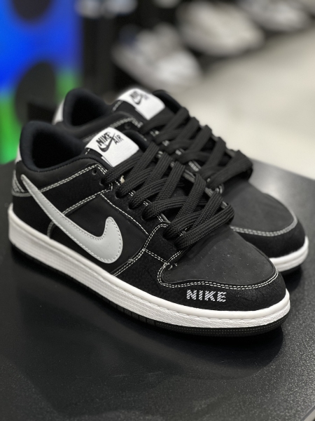 کتونی nike کد 372