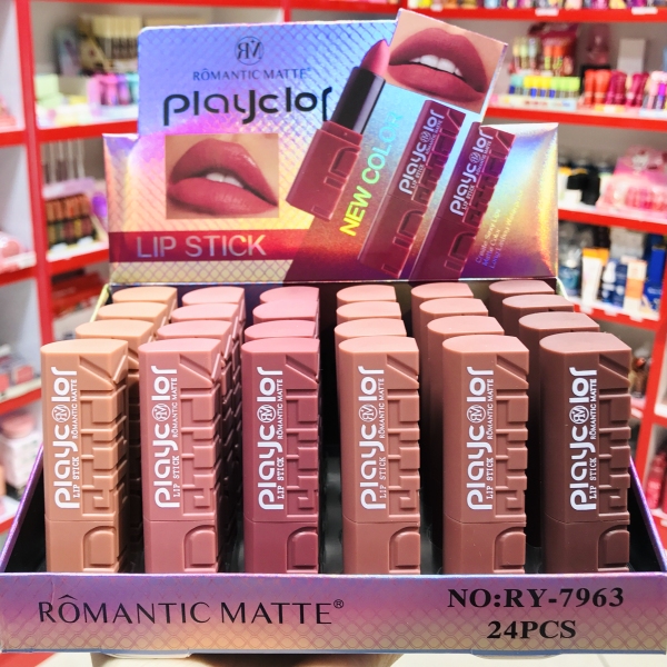 رژ استیکی مدل romantic matte