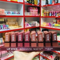 رژ استیکی romantic matte
