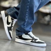 کتانی NIKE LV سفیدمشکی