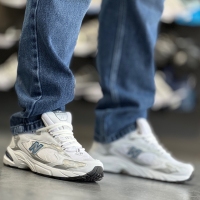 کتانی New balance سفید طوسی