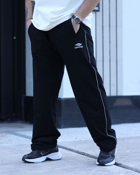 اسلش تک خط Balenciga مشکی