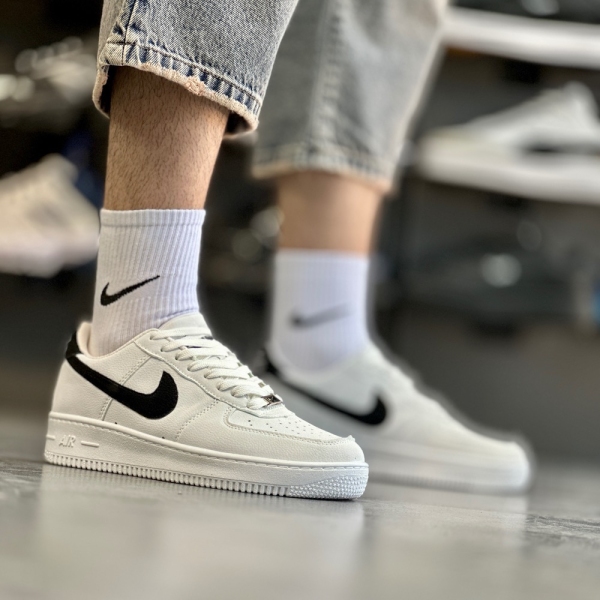 کتانی NIKE AIR سفیدمشکی