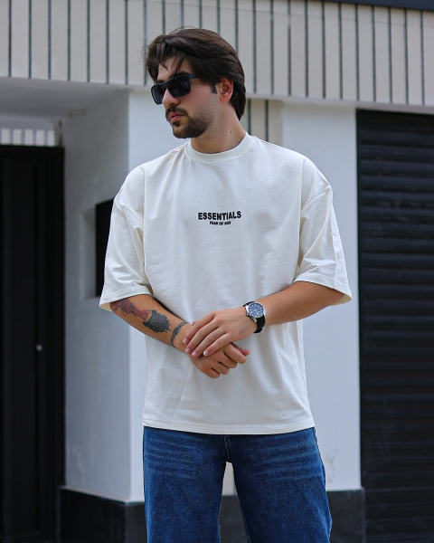 تیشرتESSENTIALS سفید