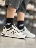 کتانی New balance سفیدمشکی