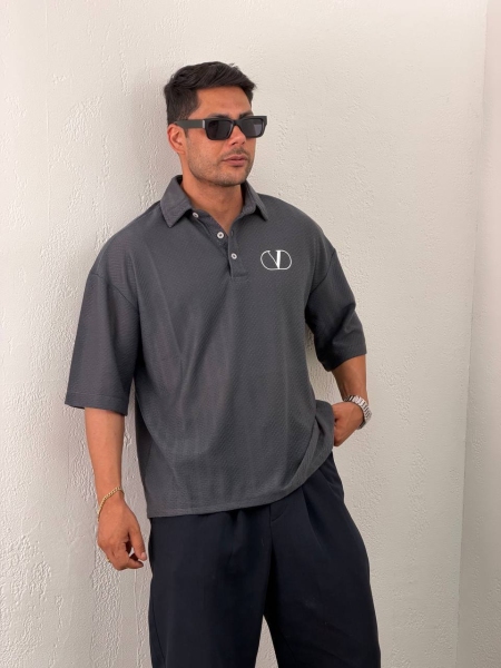 تیشرت 3 دکمه valentino