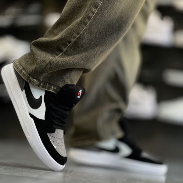 کتانی NIKE SB مشکی سفید