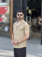 پیراهن راه راه خارجی یقه انگلیسی کرمی
